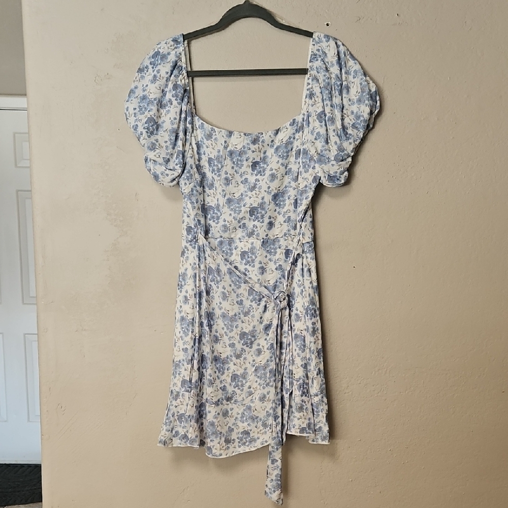 Trixxi Blue and White Floral Mini Dress